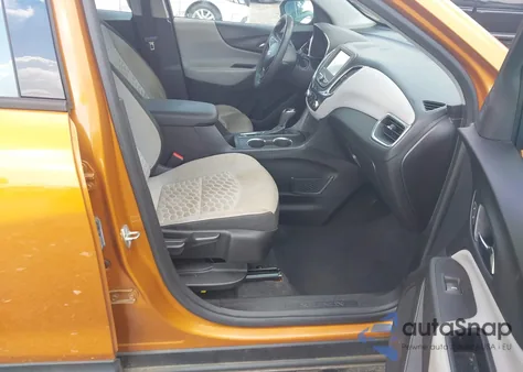 2018 Chevrolet Equinox Ls z USA, uszkodzony, nr VIN 2GNAXHEV5J6272420